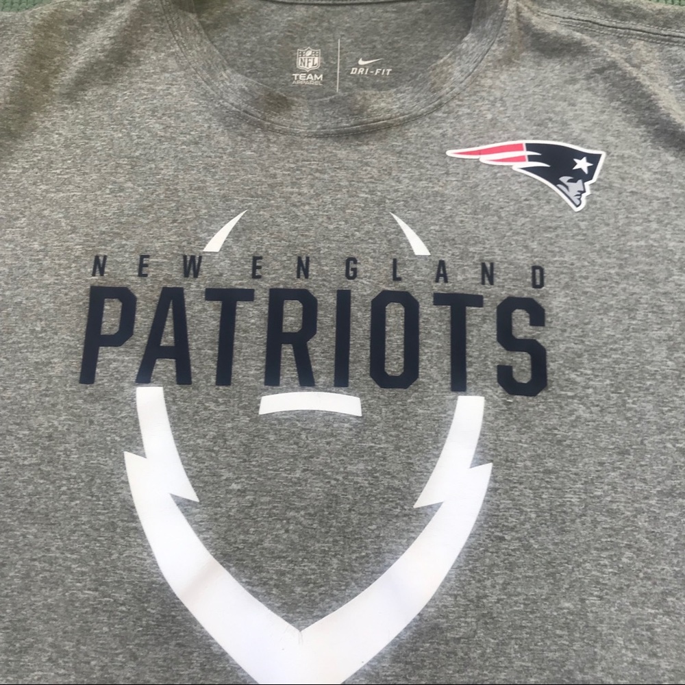 Patriot Nike dry fit men’s tee worn few times